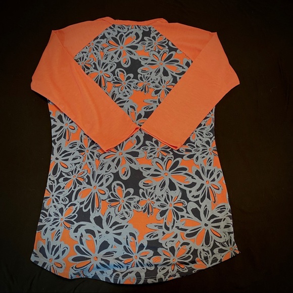 Lularoe Randy baseball tee - Picture 3 of 6